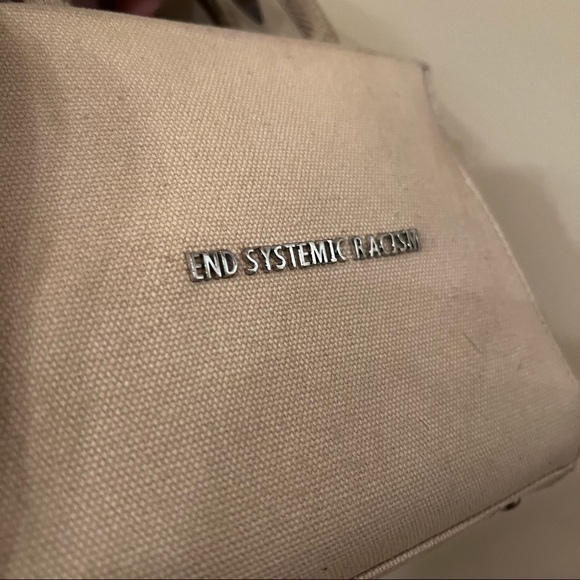 Brandon Blackwood ESR Tote - Picture 3 of 4